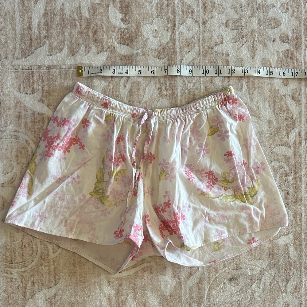 Pajama Floral Women's Shorts - Pink and Green